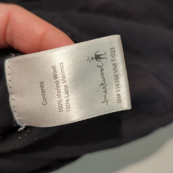 Smartwool Merino Wool Underlayer Men's Size Medium Flawed Black Long sleeve - Picture 8 of 10